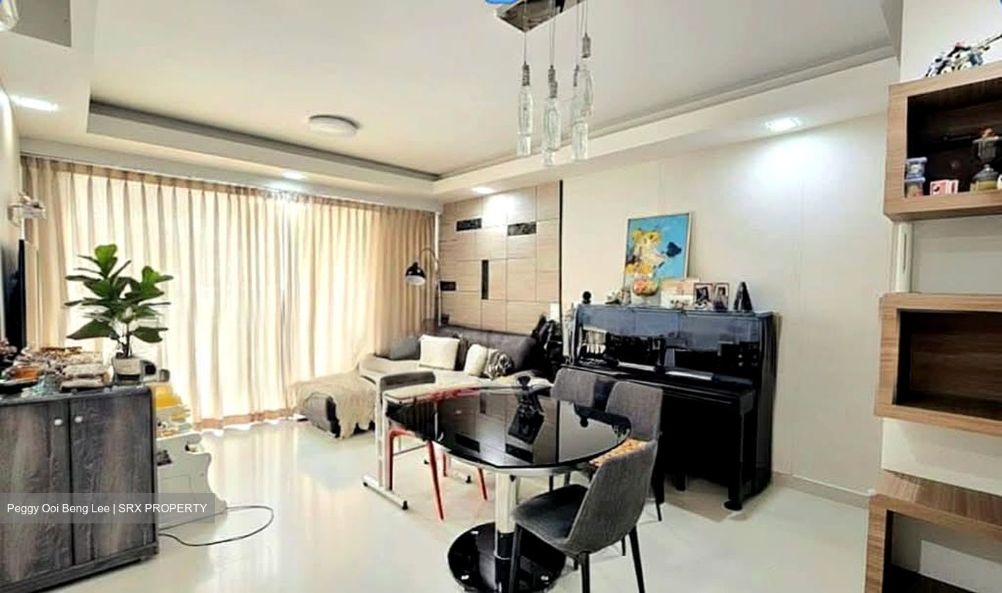 Watercolours (D18), Condominium #528486101